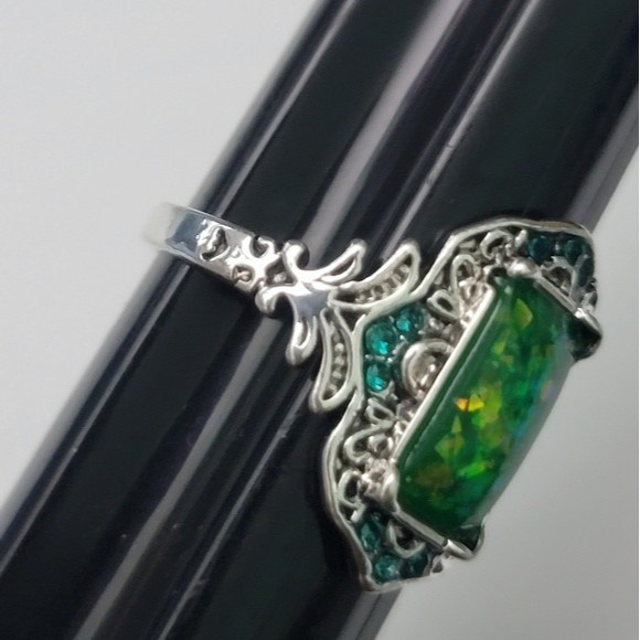 Green Fire Opal Cocktail Ring Sizes 7.5 9 art Deco Vintage Inspired - Picture 6 of 10